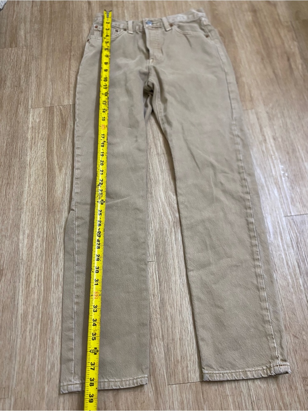 Levi's Women's 501 Straight Leg Jeans in beige Tan - Picture 7 of 8